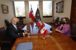 Audiencia a embajador de Perú en Chile.